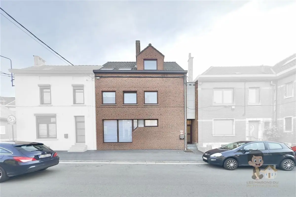 Maison à vendre à Mont-sur-Marchienne 6032 349000.00€ 4 chambres 263.00m² - annonce 620986