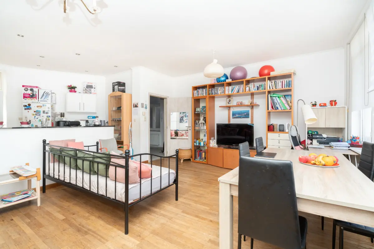 Appartement à  à Woluwe-Saint-Lambert 1200 295000.00€ 2 chambres 90.00m² - annonce 621055