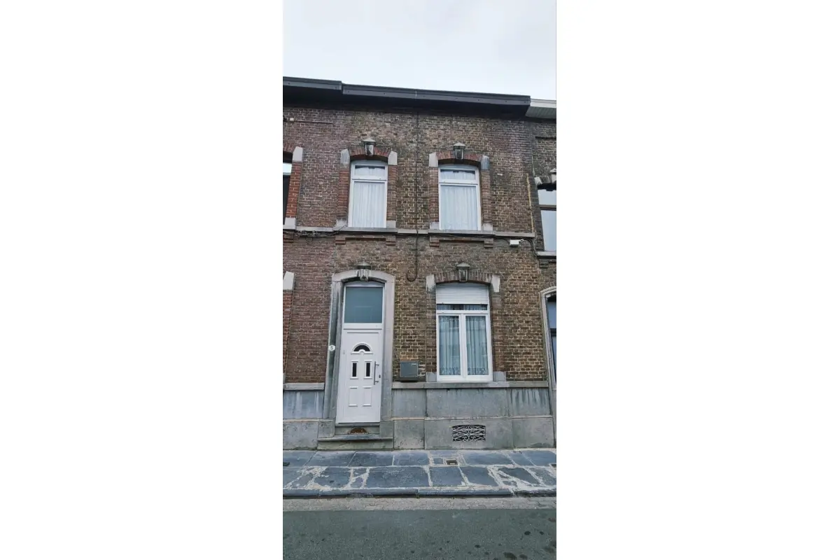 Maison à vendre à Gosselies 6041 169000.00€ 4 chambres m² - annonce 621975