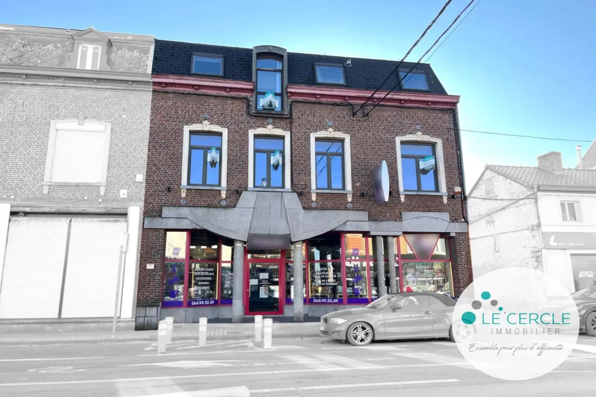 Maison à vendre à La Louvière 7100 599000.00€ 7 chambres m² - annonce 621516