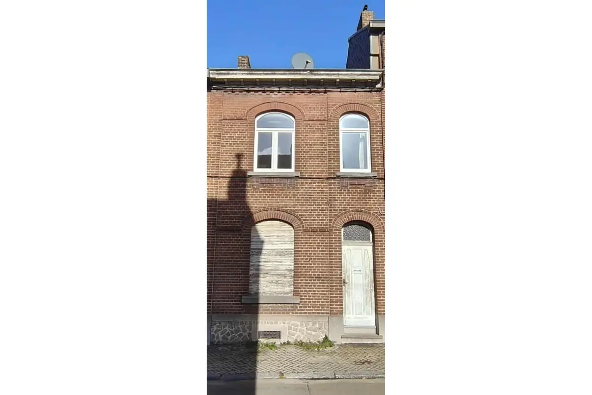 Maison à vendre à Gosselies 6041 100000.00€ 2 chambres m² - annonce 622054