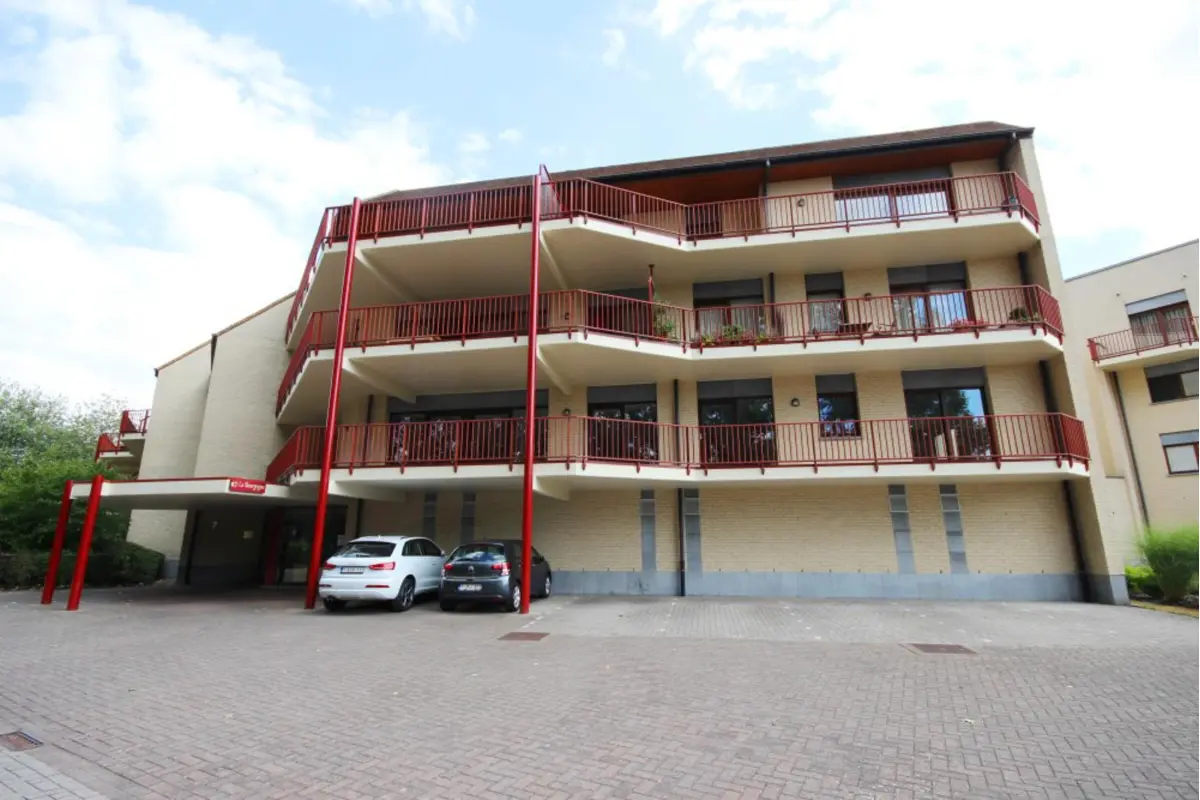 Commerce à louer à Mons 7000 3000.00€  chambres 300.00m² - annonce 622988