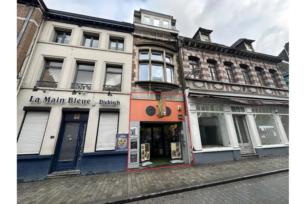 Commerce à vendre à Mons 7000 95000.00€  chambres 180.00m² - annonce 622984
