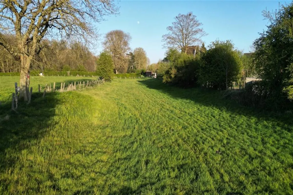 Terrain à bâtir à vendre à Ere 7500 0.00€  chambres m² - annonce 622382