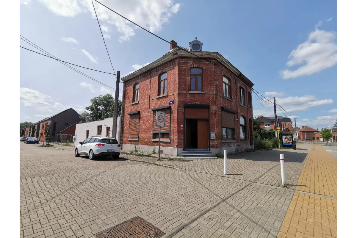 Commerce à louer à Ghlin 7011 800.00€  chambres 45.00m² - annonce 622977