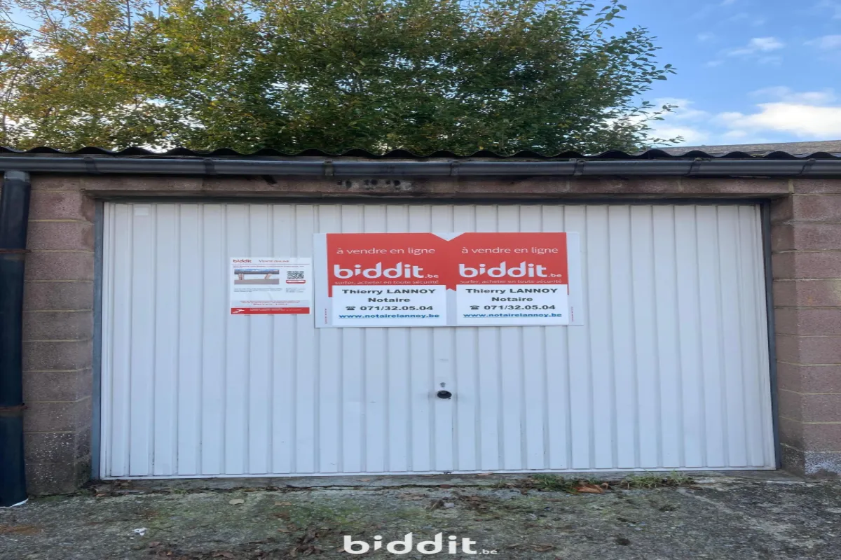 Parking / garage à vendre à Monceau-sur-Sambre 6031 5000.00€  chambres m² - annonce 622841