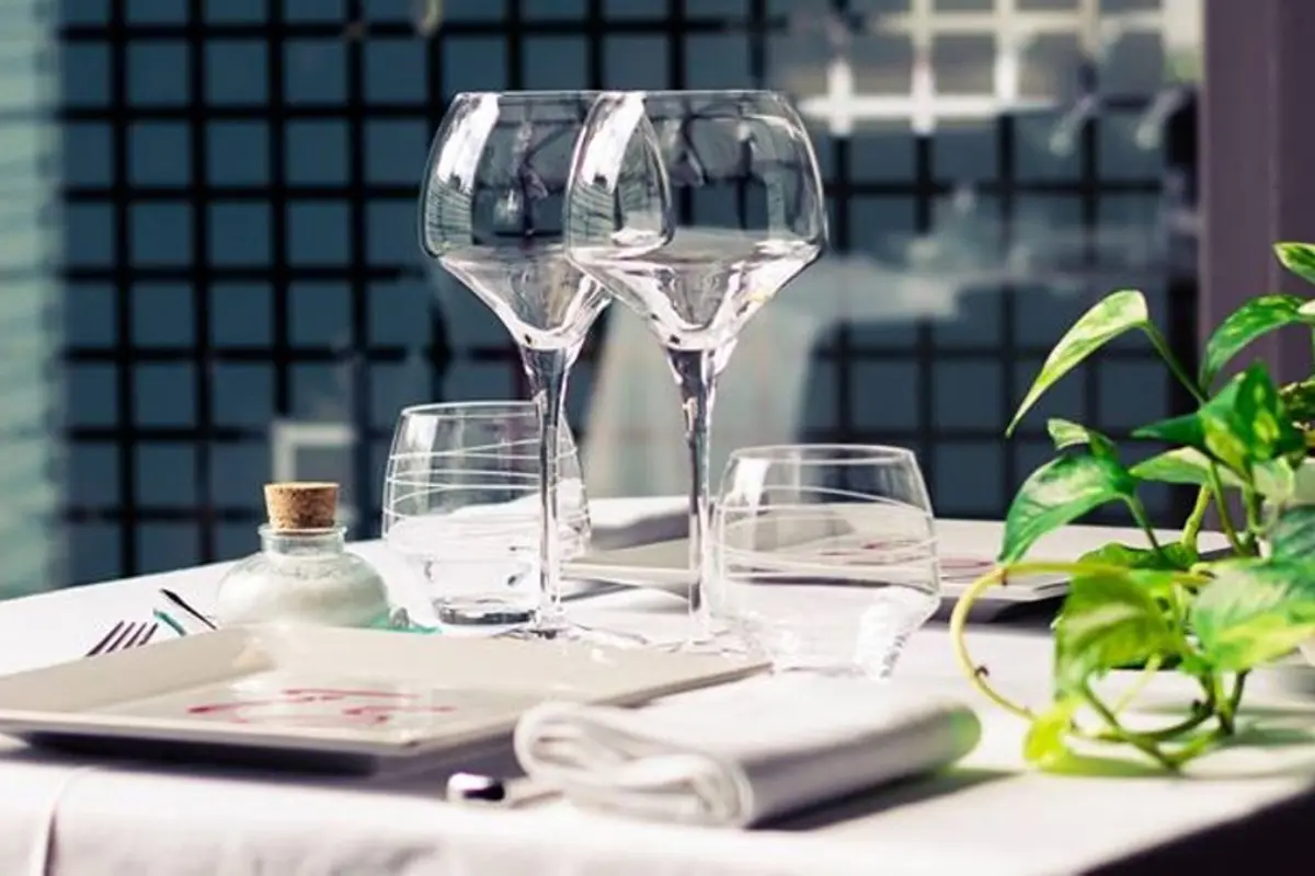 Commerce à louer à Mons 7000 3500.00€  chambres 130.00m² - annonce 622979