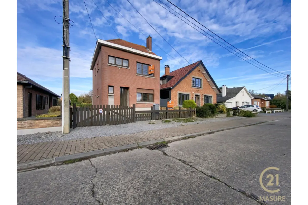 Maison à vendre à Naast 7062 235000.00€ 3 chambres 110.00m² - annonce 622425