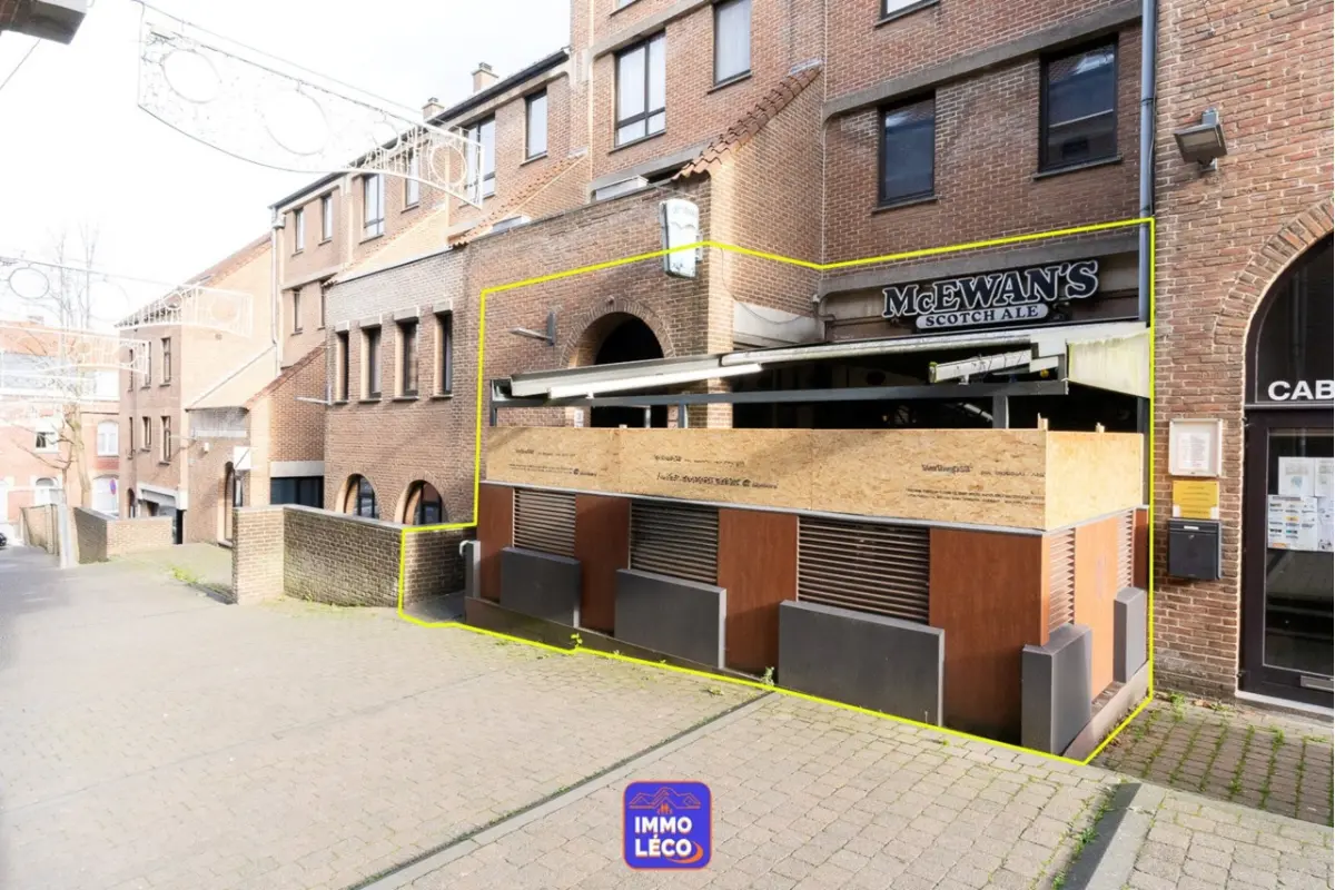 Immeuble de rapport - Immeuble à appartement à vendre à Mouscron 7700 129000.00€  chambres 112.00m² - annonce 622677