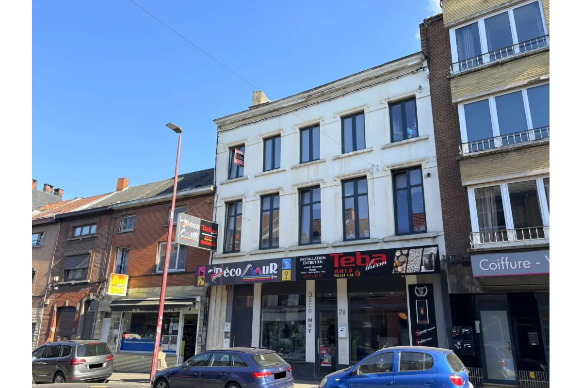 Appartement à vendre à Gilly 6060 110000.00€ 2 chambres 90.00m² - annonce 624274