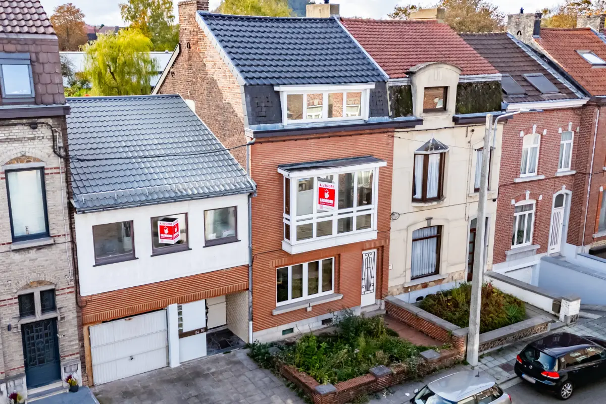 Maison à vendre à Marcinelle 6001 349000.00€ 4 chambres 279.00m² - annonce 624427