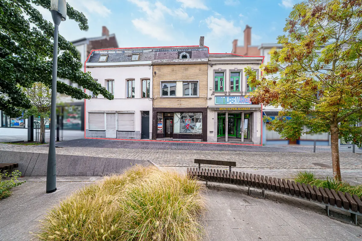 Maison à vendre à Péruwelz 7600 499000.00€  chambres 800.00m² - annonce 624596