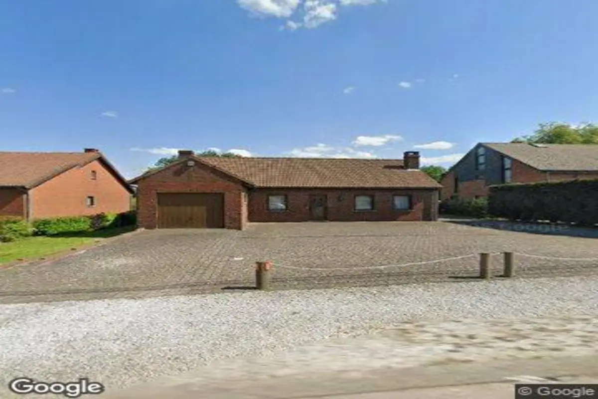 Villa à vendre à Thieu 7070 280000.00€ 2 chambres m² - annonce 624582