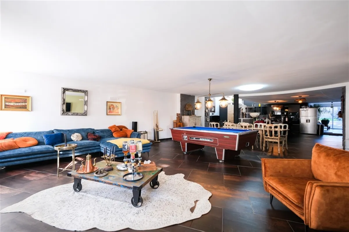 Appartement à vendre à Mouscron 7700 269000.00€ 2 chambres 155.00m² - annonce 625522