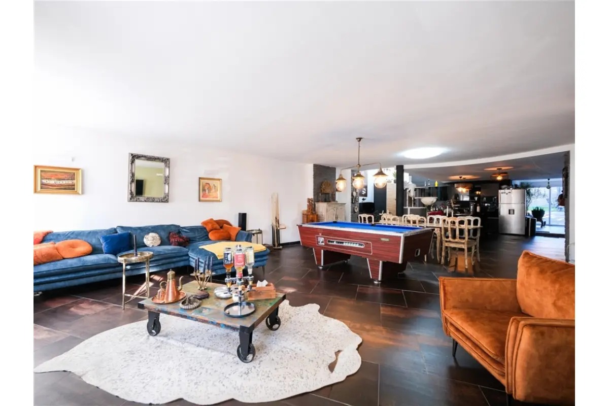 Appartement à vendre à Mouscron 7700 269000.00€ 2 chambres 155.00m² - annonce 625521