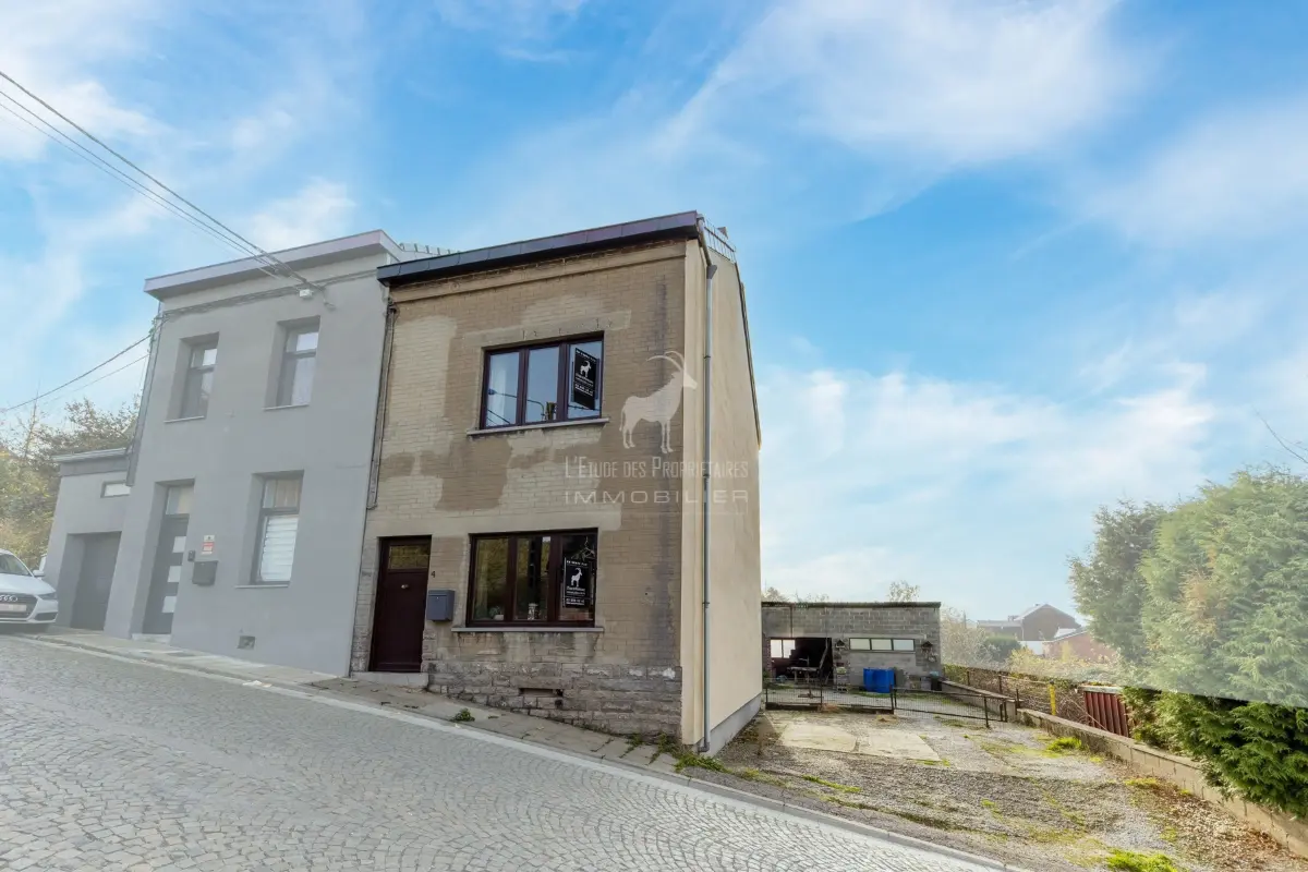 Maison à vendre à Marchienne-au-Pont 6030 189999.00€ 3 chambres 206.00m² - annonce 625497