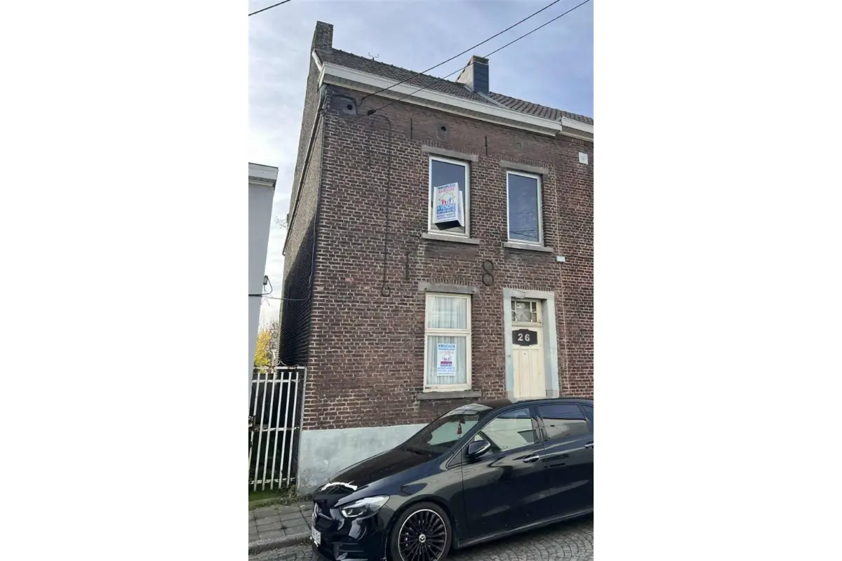 Maison à vendre à Jumet 6040 95000.00€ 2 chambres 140.00m² - annonce 641606