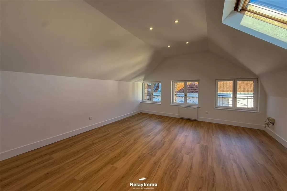 Appartement à louer à Tournai 7500 600.00€ 1 chambres 51.00m² - annonce 626440