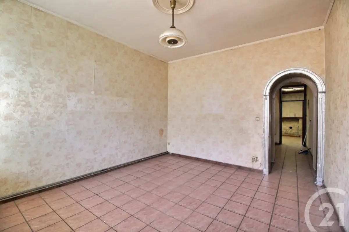 Maison à vendre à Marchienne-au-Pont 6030 95000.00€ 2 chambres 125.00m² - annonce 626450