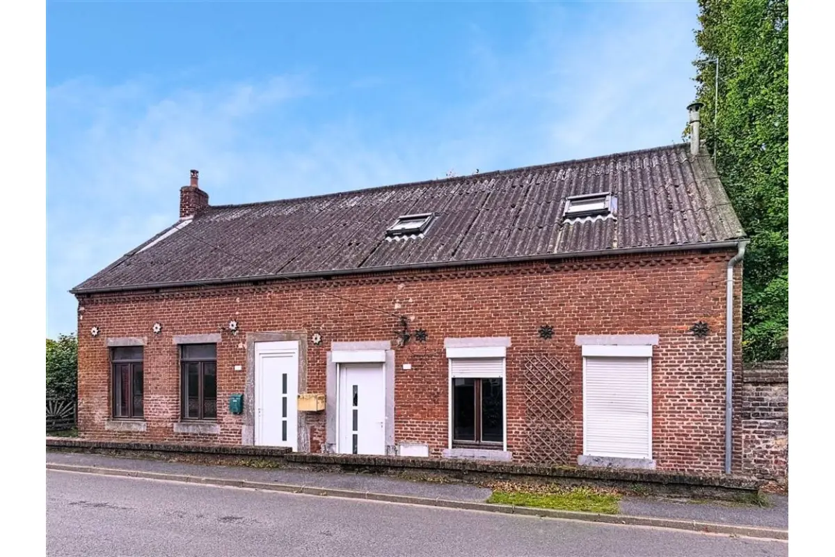 Maison à vendre à Momignies 6590 45000.00€ 6 chambres 181.00m² - annonce 626245