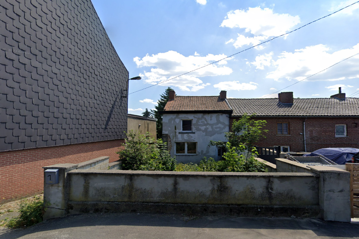 Maison à vendre à Jumet 6040 97000.00€ 3 chambres 130.00m² - annonce 627218