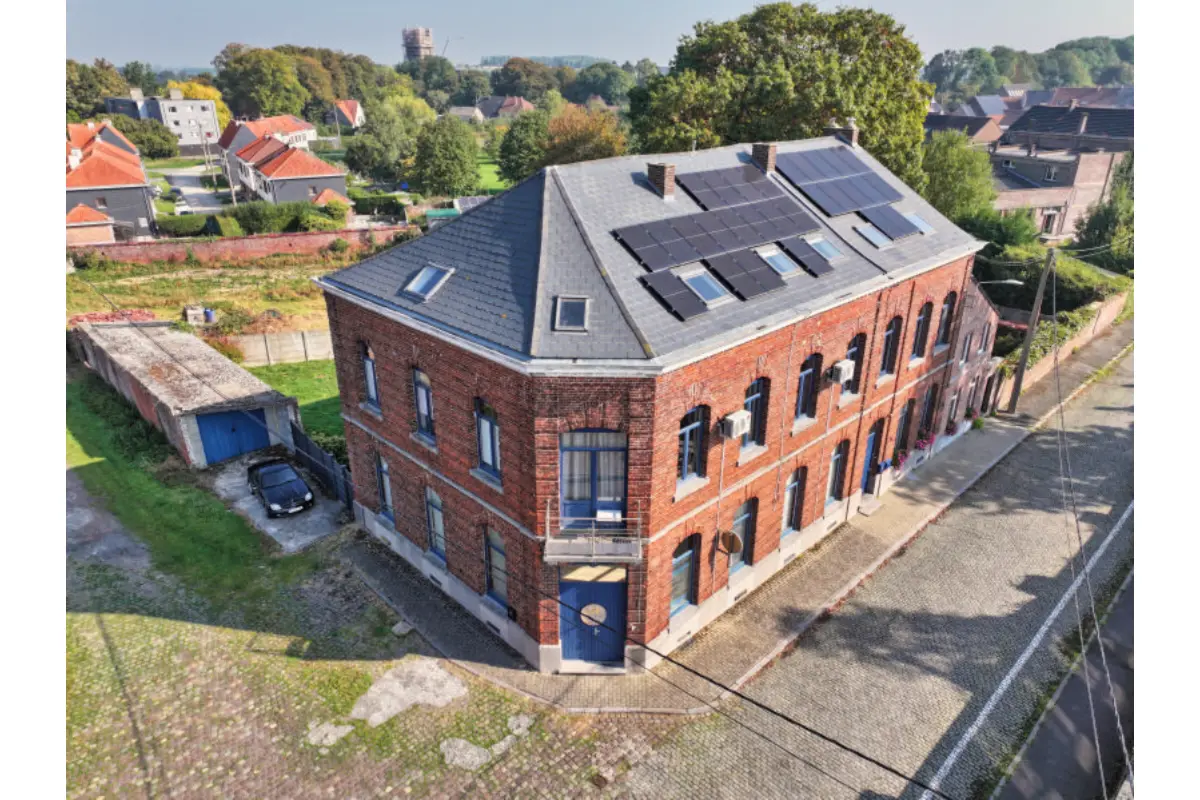 Maison à vendre à Chièvres 7950 450000.00€ 5 chambres 350.00m² - annonce 627105