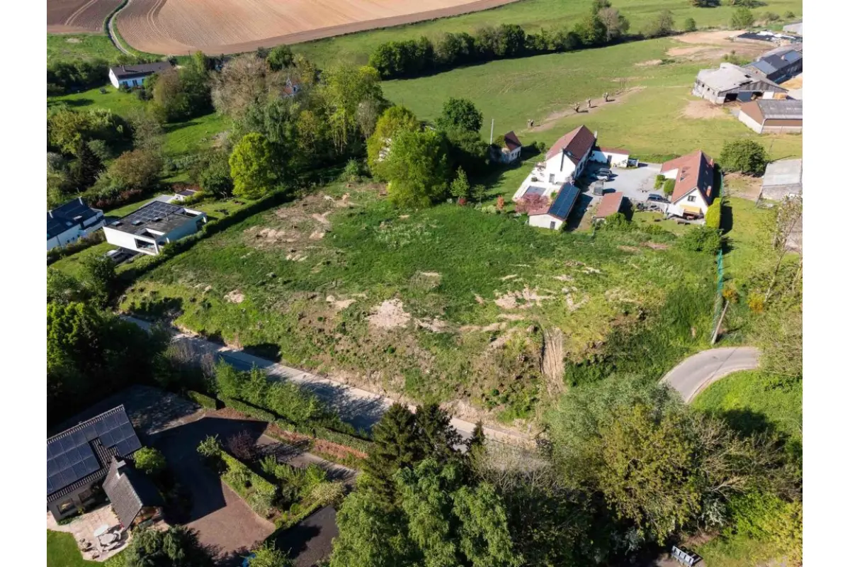 Terrain à bâtir à  à Nivelles 1400 170000.00€  chambres m² - annonce 627839