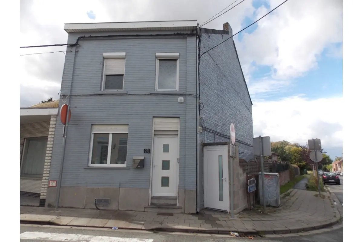 Maison à vendre à Boussu 7300 195000.00€ 4 chambres 150.00m² - annonce 629228