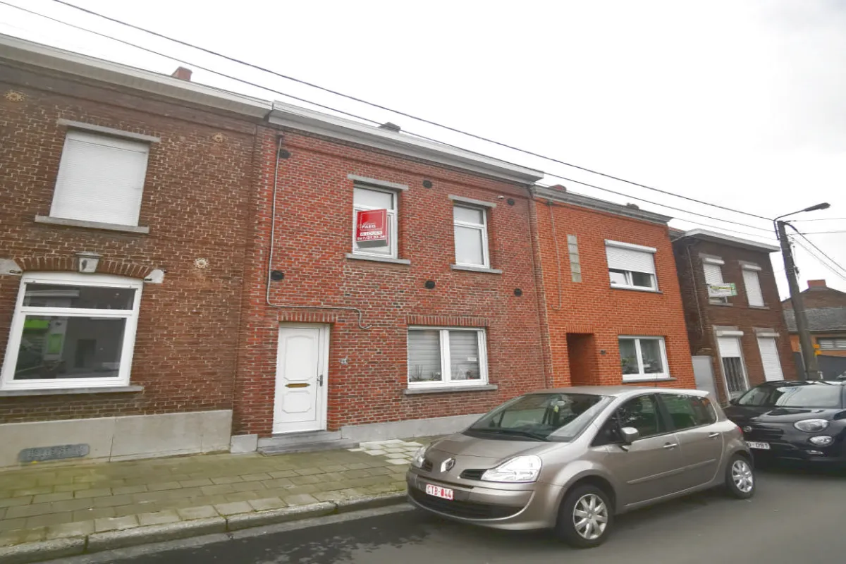 Maison à louer à Thieu 7070 1000.00€ 4 chambres 150.00m² - annonce 629535