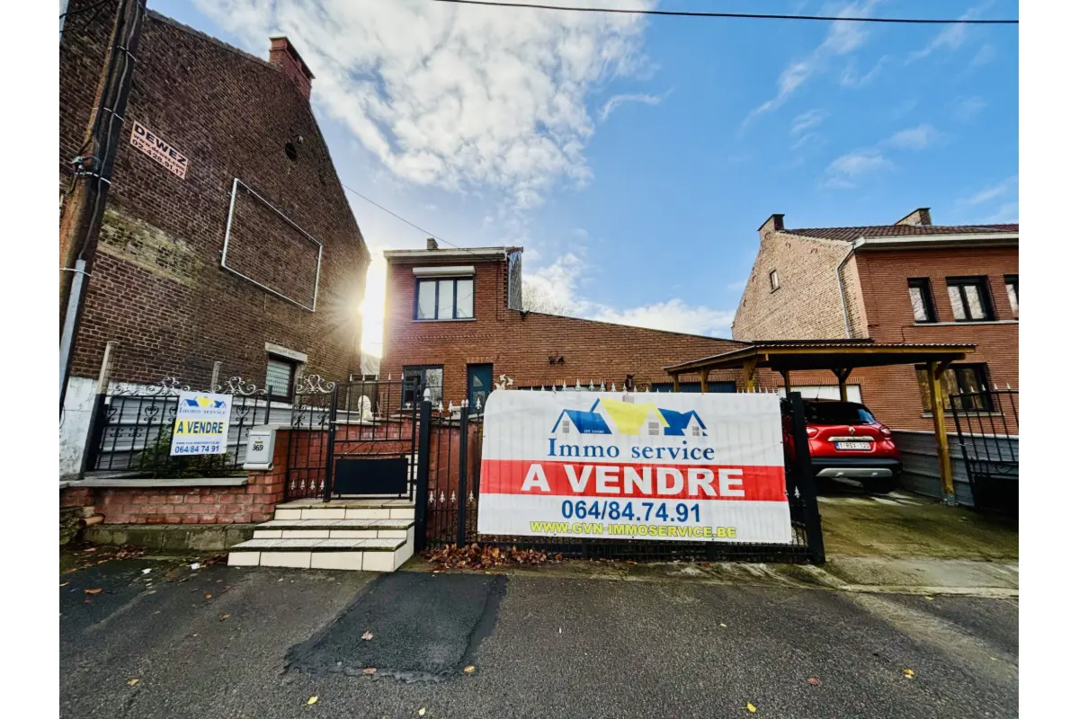 Maison à vendre à Leval-Trahegnies 7134 245000.00€ 3 chambres 230.00m² - annonce 629357