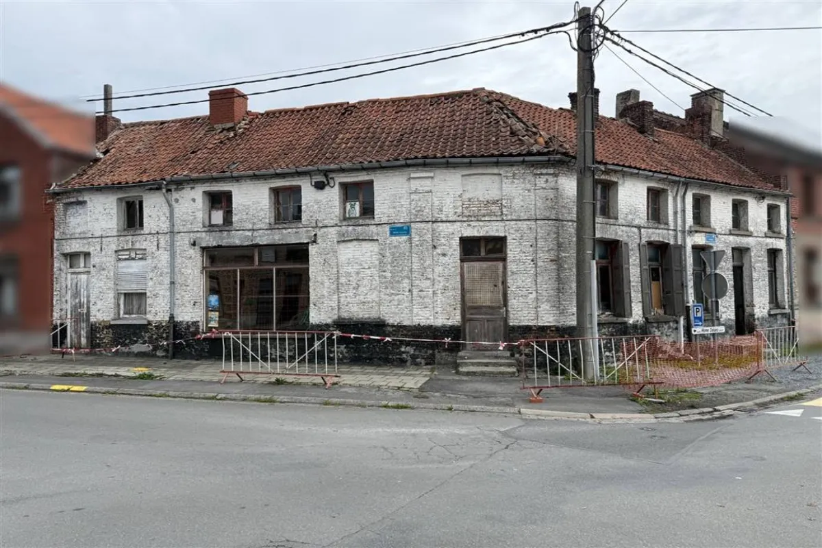 Maison à vendre à Péruwelz 7600 80000.00€ 6 chambres 270.00m² - annonce 630118