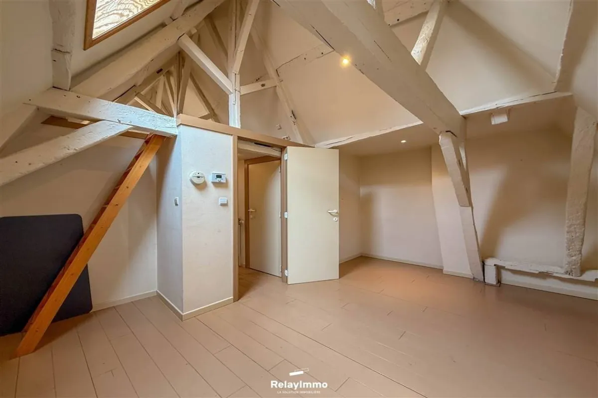 Appartement à louer à Tournai 7500 575.00€ 1 chambres 45.00m² - annonce 630324