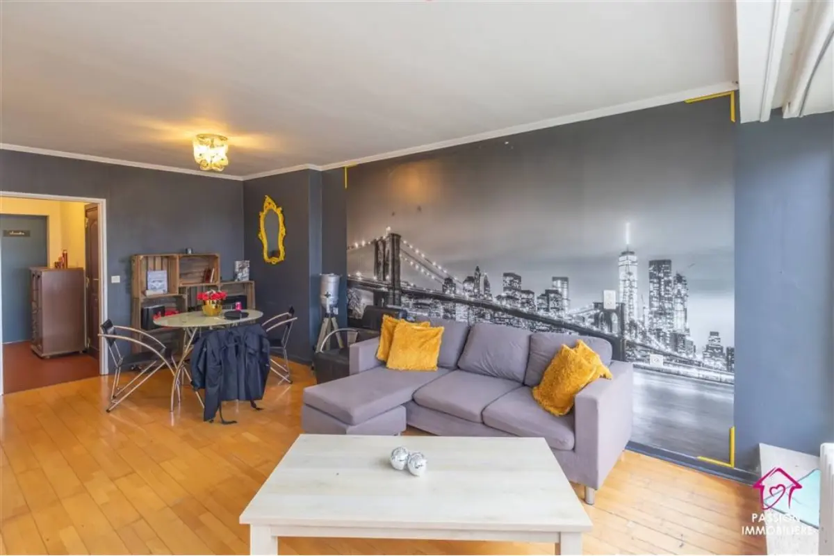 Appartement à vendre à Charleroi 6000 104000.00€ 2 chambres 85.00m² - annonce 630100