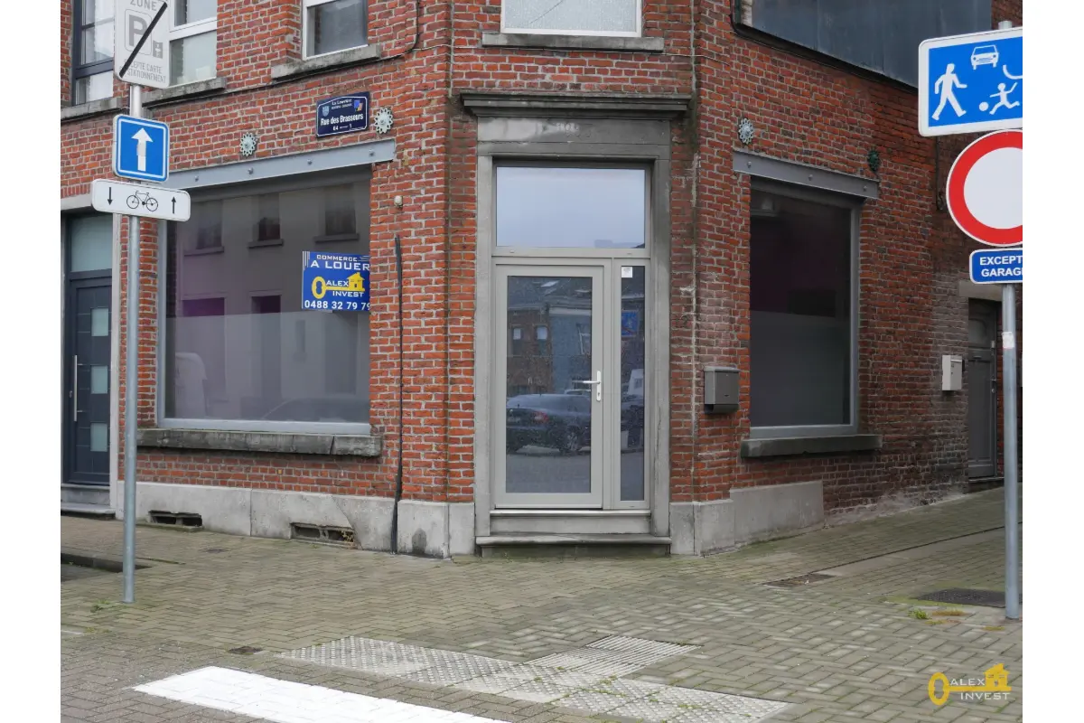 Commerce à  à Houdeng-Goegnies 7110 670.00€  chambres 22.00m² - annonce 629977