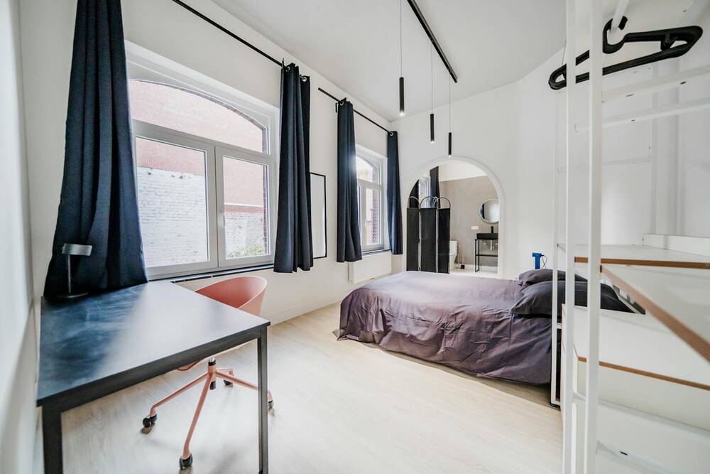 Appartement à louer à Charleroi 6000 660.00€ 1 chambres 300.00m² - annonce 630575