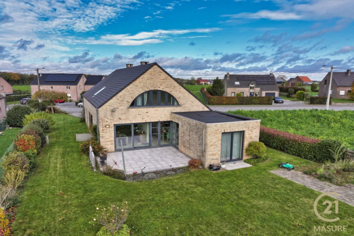 Villa à vendre à Neufvilles 7063 450000.00€ 4 chambres 210.00m² - annonce 630003