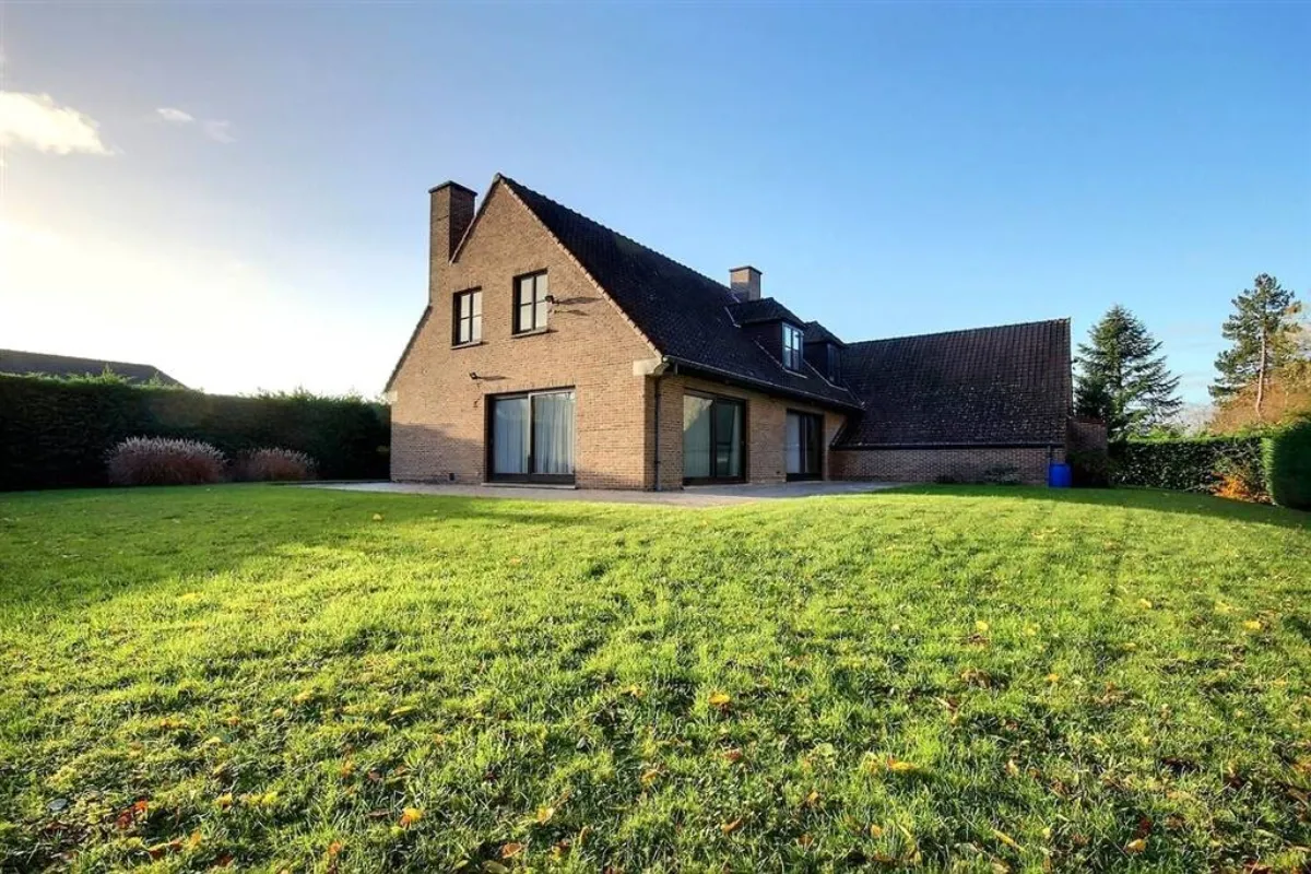 Maison à vendre à Mouscron 7700 649000.00€ 4 chambres 420.00m² - annonce 629846