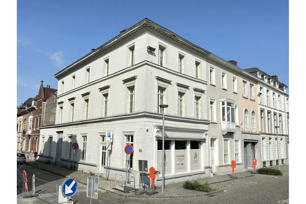 Maison à vendre à Tournai 7500 395000.00€ 5 chambres 416.00m² - annonce 629931