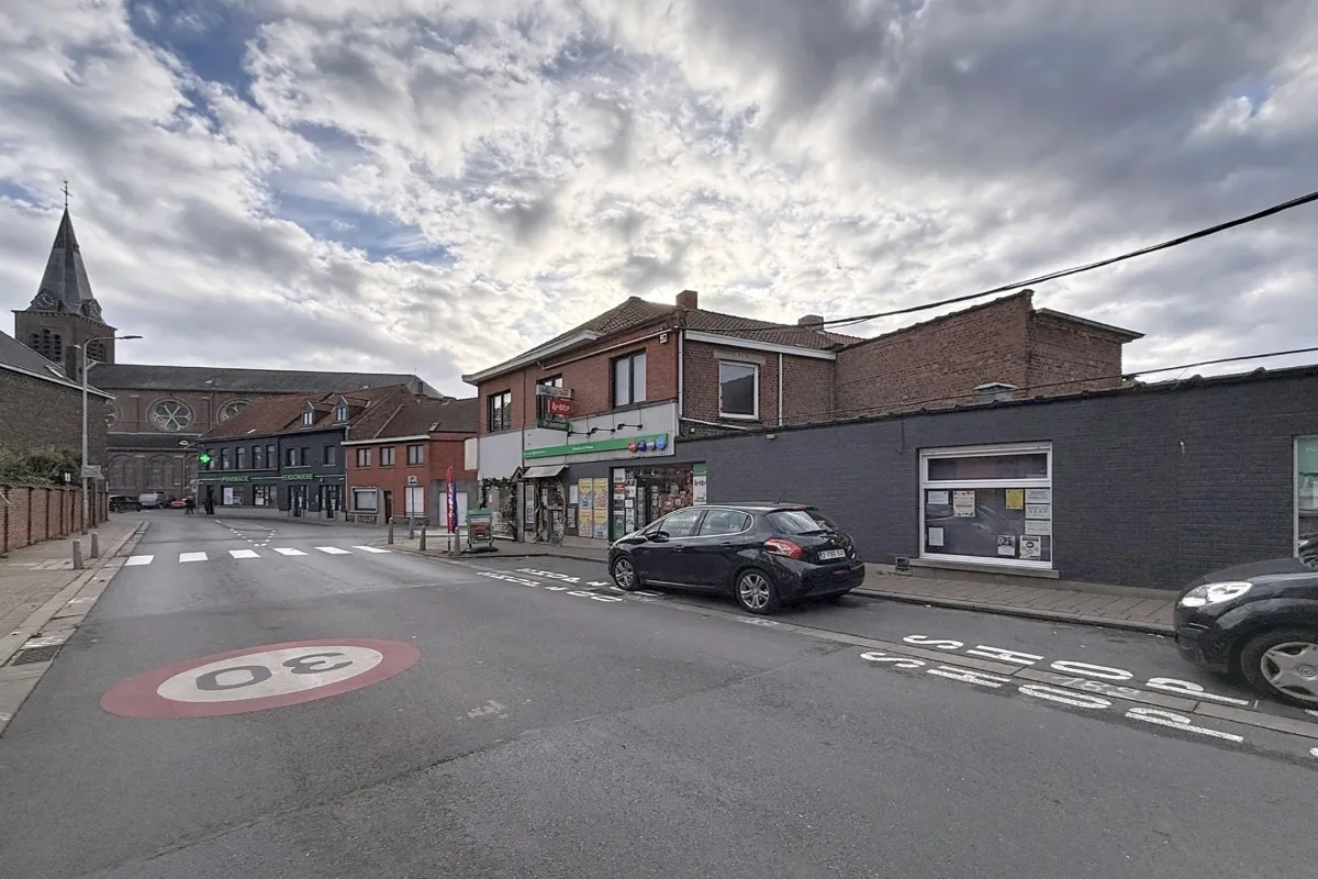 Commerce à  à Herseaux 7712 332000.00€  chambres 300.00m² - annonce 630989