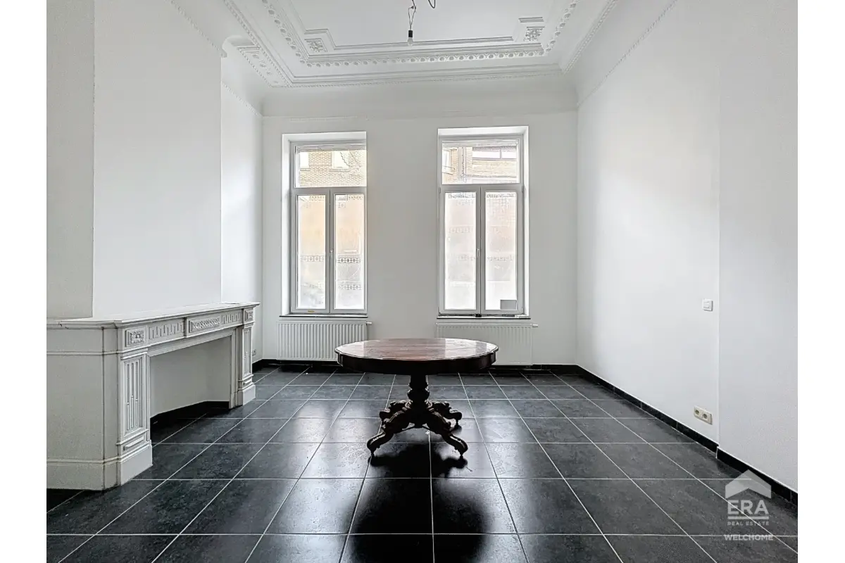 Commerce à louer à Lessines 7860 600.00€ 0 chambres 60.00m² - annonce 631014