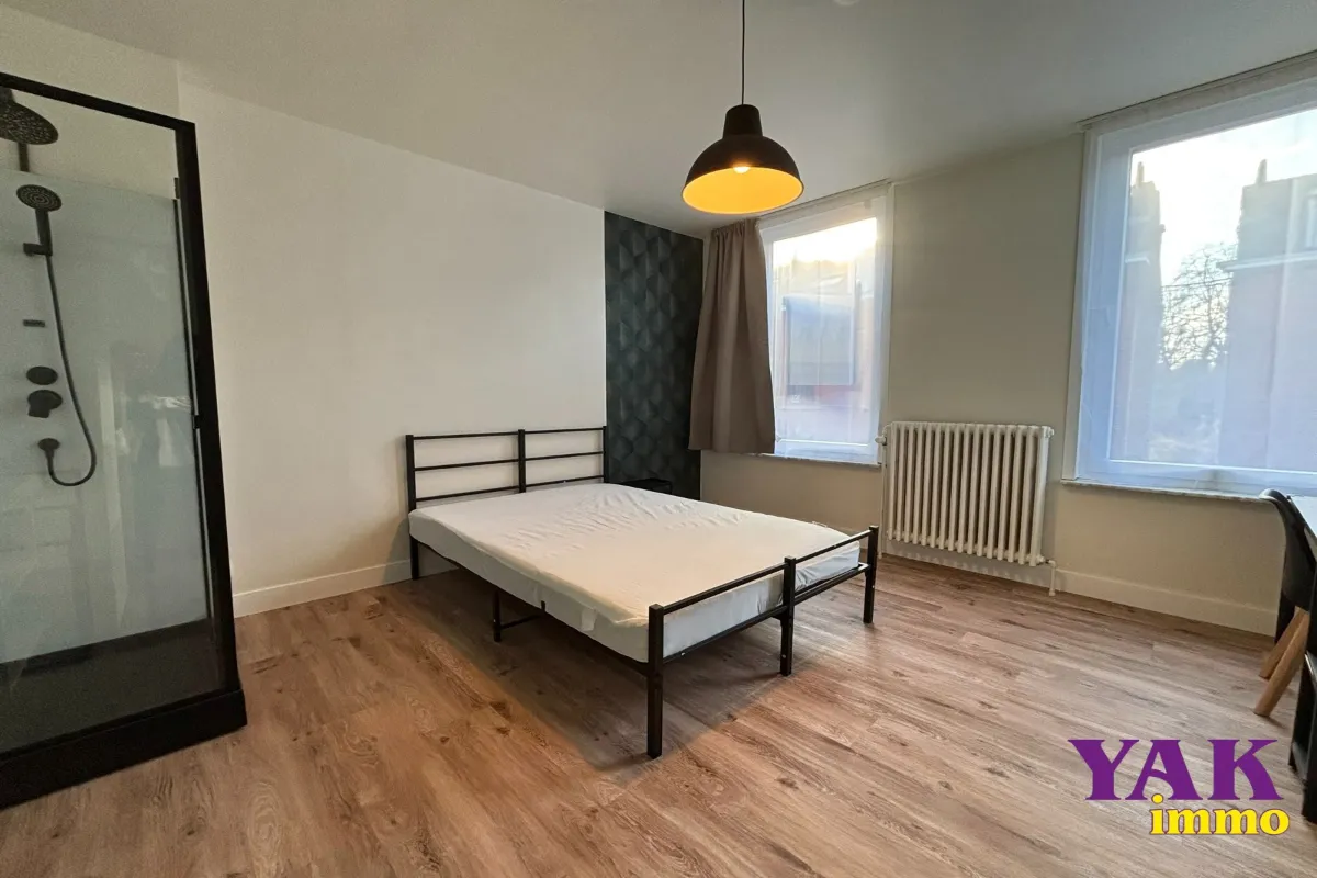 Appartement à louer à Marcinelle 6001 425.00€ 1 chambres 180.00m² - annonce 631109