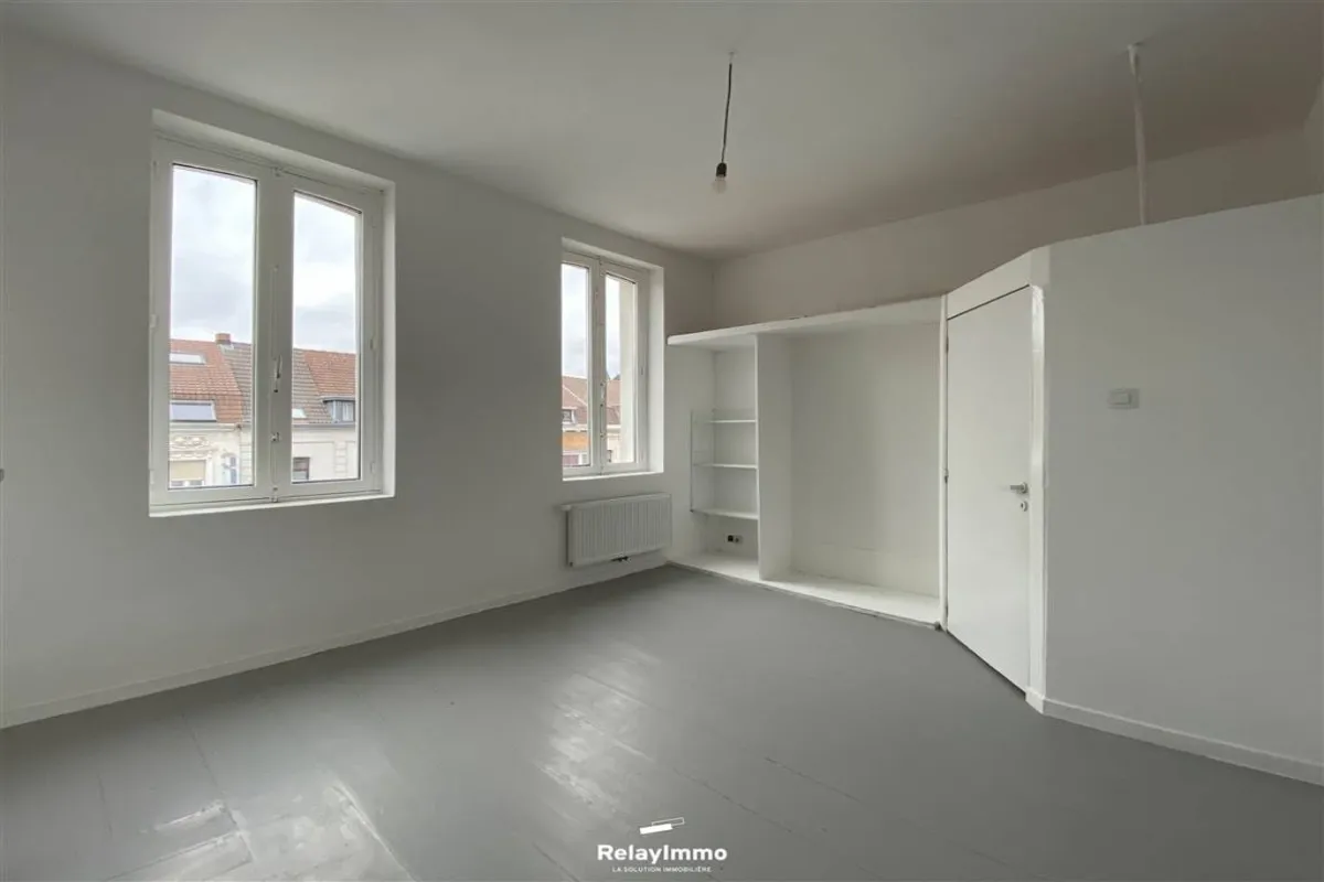 Appartement à louer à Tournai 7500 350.00€ 8 chambres m² - annonce 632013