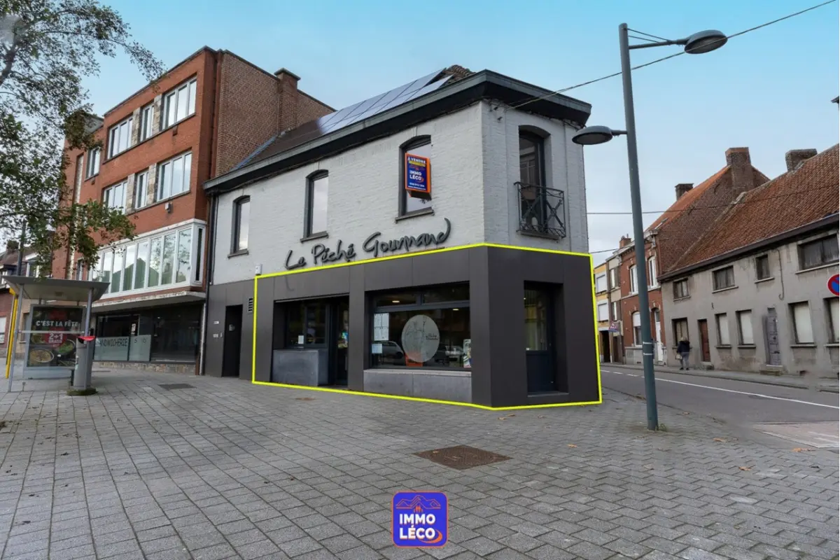 Commerce à vendre à Luingne 7700 200000.00€  chambres m² - annonce 631717