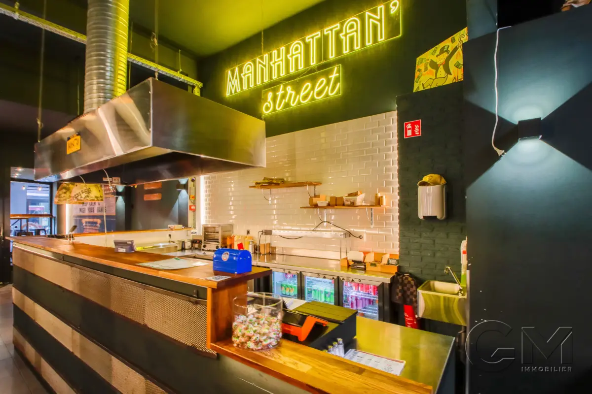 Commerce à  à Mouscron 7700 99000.00€  chambres 100.00m² - annonce 632061