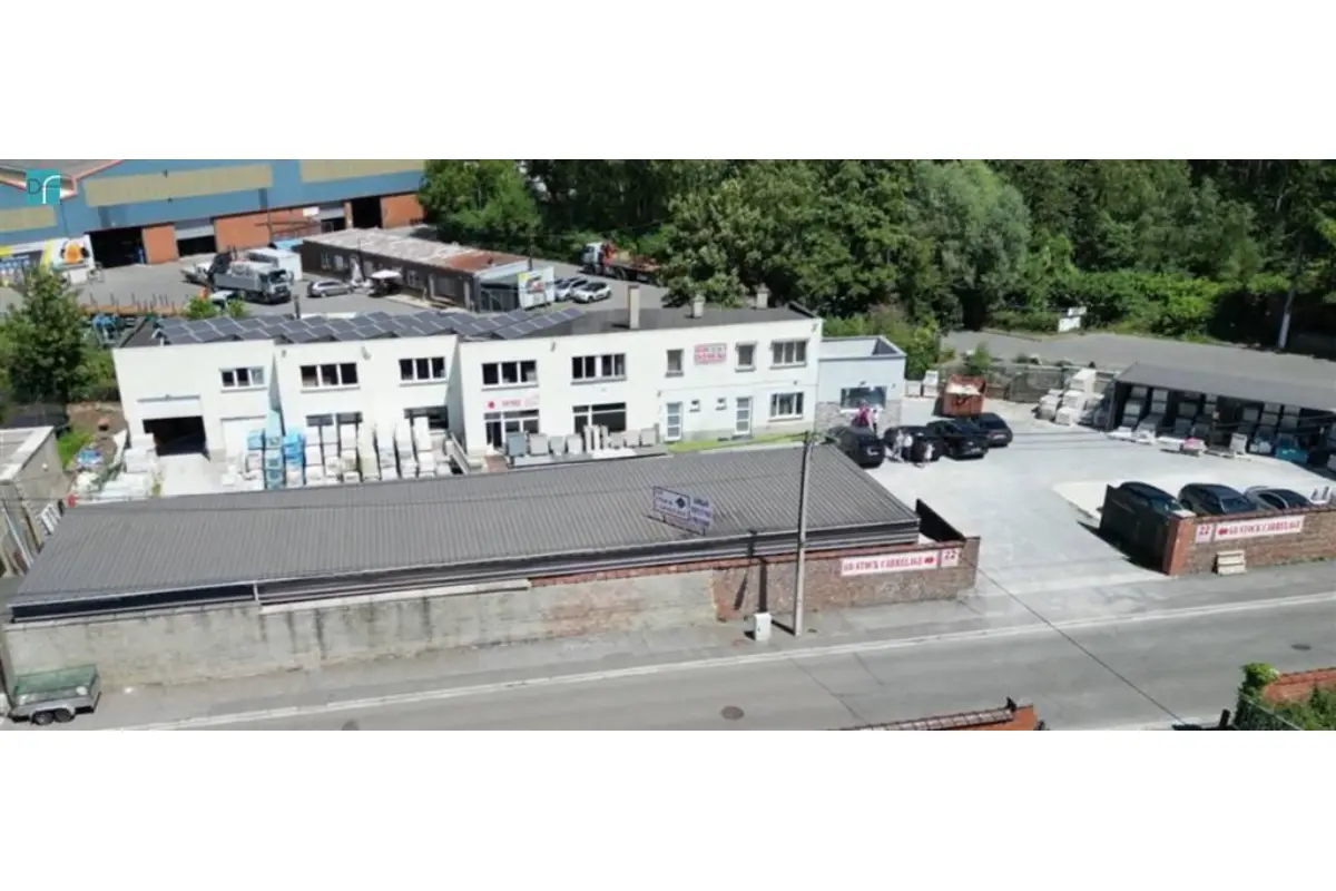 Commerce à vendre à Mont-sur-Marchienne 6032 300000.00€  chambres m² - annonce 632465