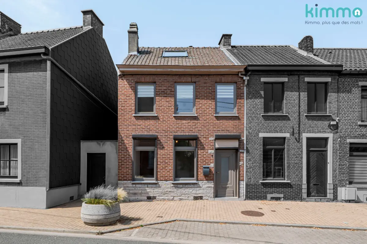 Maison à vendre à Jumet 6040 179000.00€ 2 chambres 143.00m² - annonce 632305