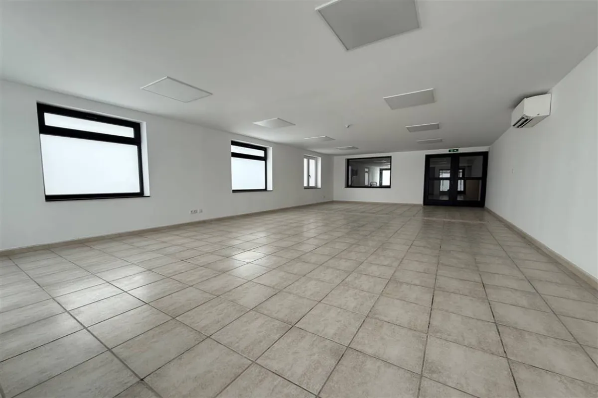 Commerce à louer à Baugnies 7604 575.00€  chambres 100.00m² - annonce 633248