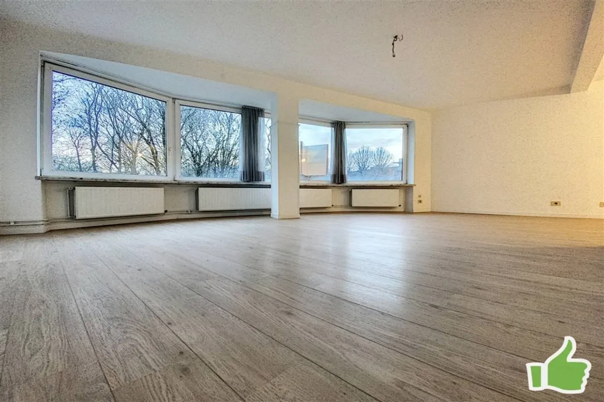 Appartement à vendre à Mouscron 7700 218000.00€ 2 chambres 101.00m² - annonce 632879