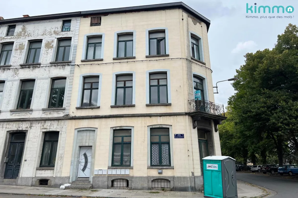 Maison à vendre à Gilly 6060 260000.00€ 8 chambres 205.00m² - annonce 633467