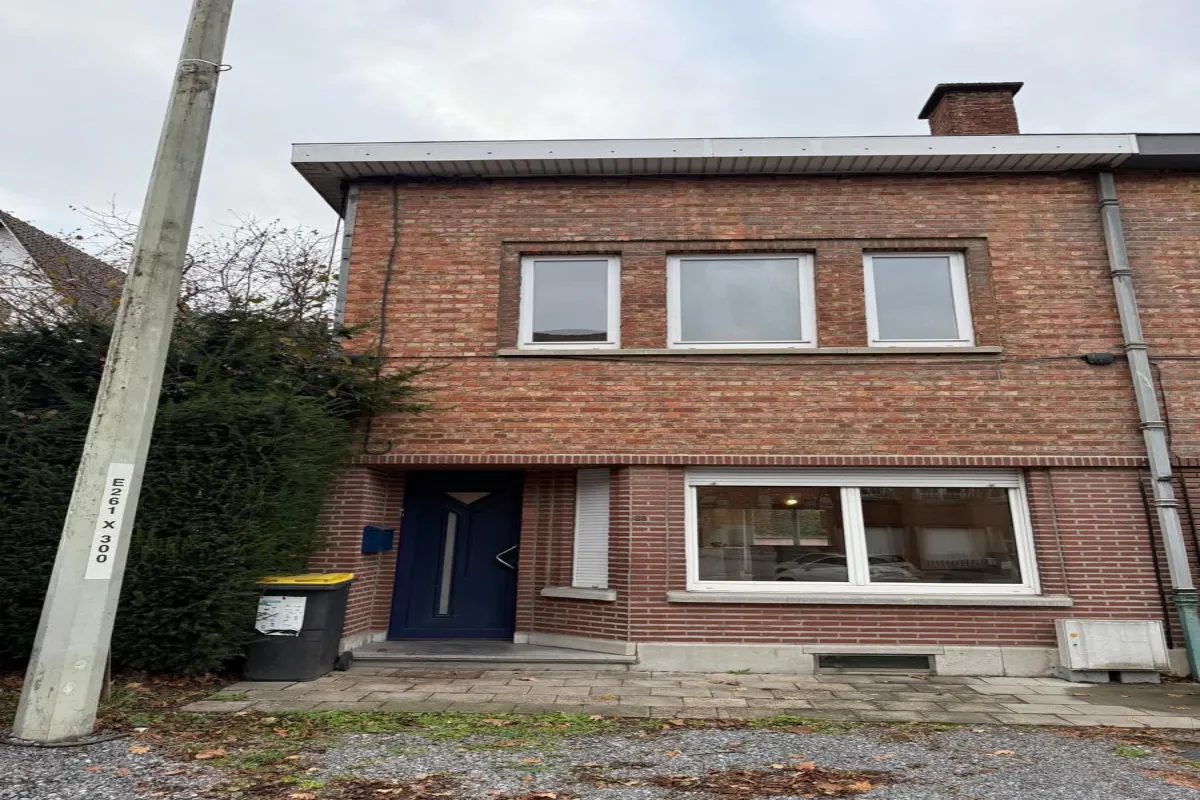 Maison à  à Soignies 7060 247000.00€ 4 chambres m² - annonce 633719